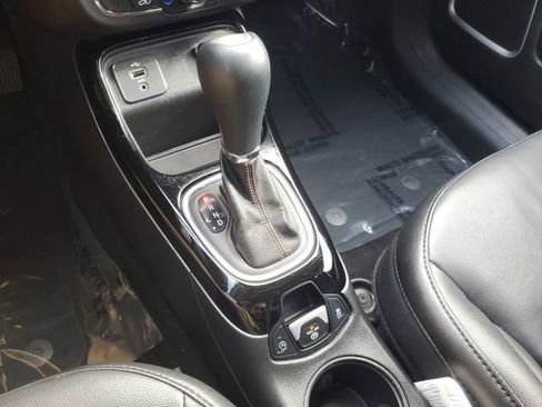 Certified 2018 Jeep Compass Limited w/ Navigation Group image 28