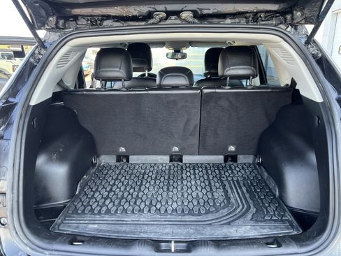 Used 2019 Jeep Compass Latitude image 38