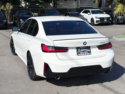 Used 2024 BMW 330i Sedan w/ M Sport Package RWD image 9