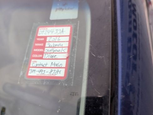 Used 2016 Subaru Outback 2.5i Limited image 23