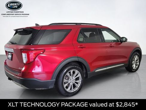 Certified 2023 Ford Explorer XLT w/ Equipment Group 202A AWD/4WD image 4