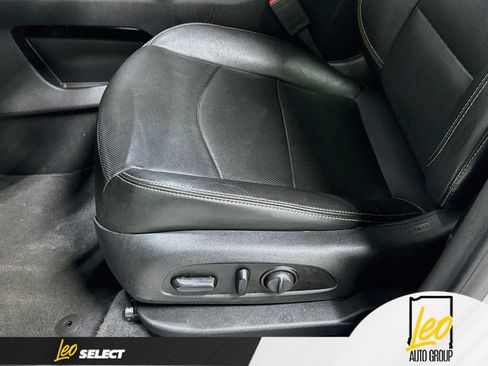 Used 2020 GMC Terrain SLT w/ Preferred Package FWD image 20