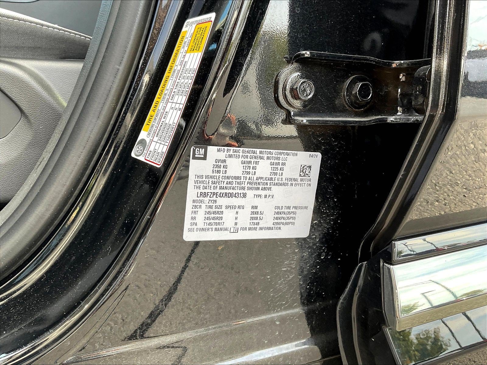 Used 2024 Buick Envision Sport Touring AWD/4WD image 19