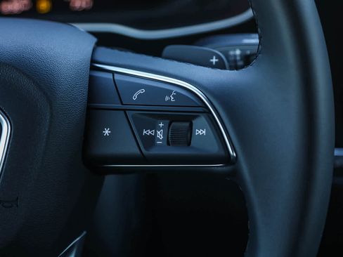 New 2025 Audi Q3 2.0T Premium image 21