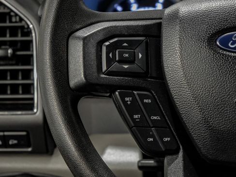 Used 2019 Ford F250 XLT w/ XLT Premium Package image 17