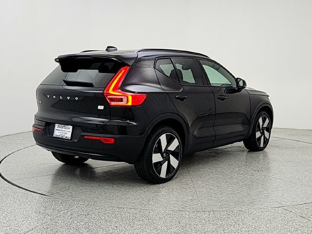 Certified 2023 Volvo XC40 Recharge Ultimate w/ Protection Package Premier AWD/4WD image 5
