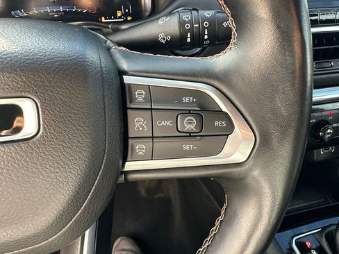 Used 2022 Jeep Compass Limited w/ (RED) Package image 23