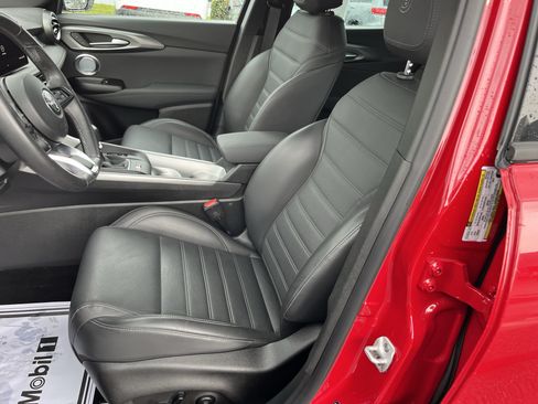 Used 2024 Alfa Romeo Tonale Speciale AWD/4WD image 16