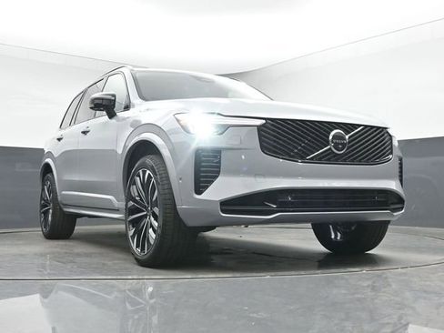 New 2026 Volvo XC90 B6 Ultra w/ Protection Package Premier AWD/4WD image 39