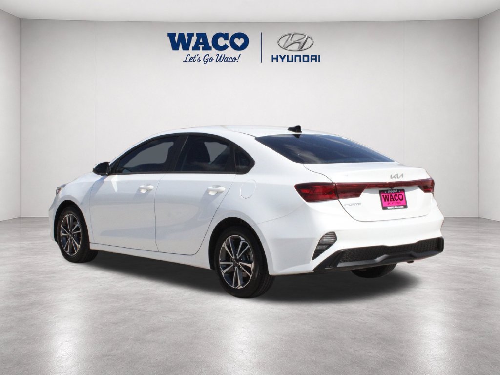 Used 2023 Kia Forte LXS w/ LXS Technology Package FWD image 7