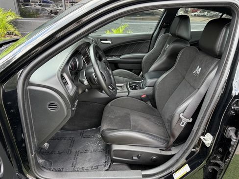 Used 2023 Dodge Charger Scat Pack w/ Plus Group RWD image 13