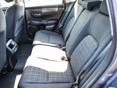Used 2024 Honda HR-V LX image 7