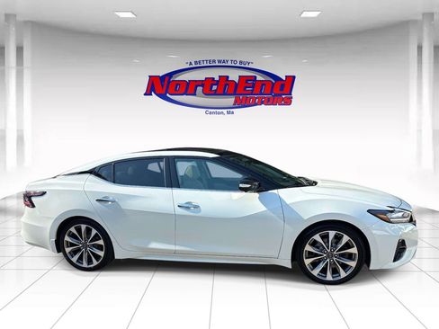 Used 2023 Nissan Maxima Platinum FWD image 2