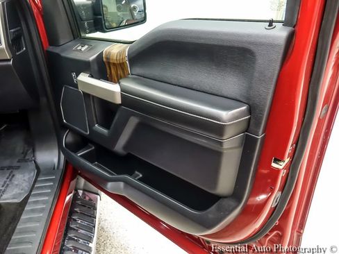 Used 2018 Ford F150 Lariat RWD image 24