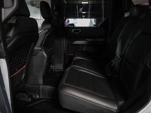 Used 2022 Ford Bronco Badlands w/ Sasquatch Package image 20