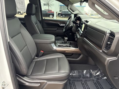 Used 2023 Chevrolet Silverado 1500 RST w/ RST All Star Premium Package image 18