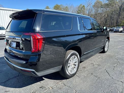Used 2024 GMC Yukon XL SLT w/ SLT Luxury Package RWD image 33