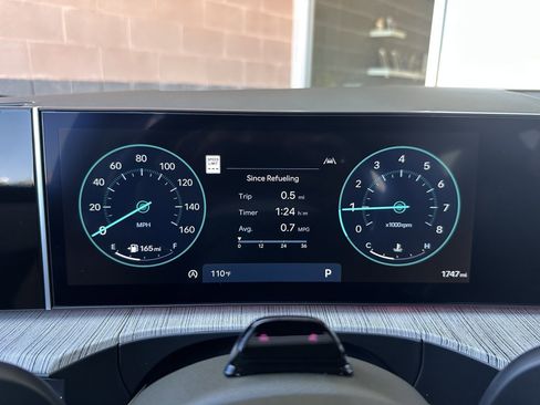 Used 2024 Hyundai Santa Fe Calligraphy image 18