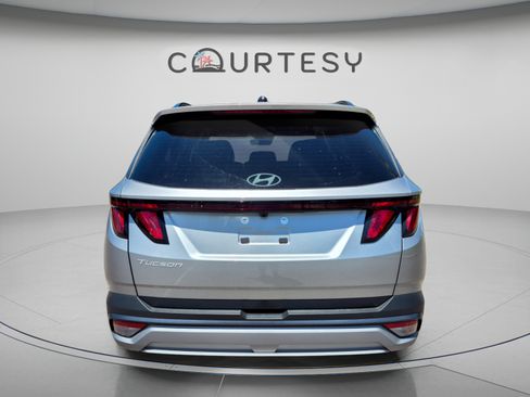 New 2026 Hyundai Tucson SEL Plus FWD image 4