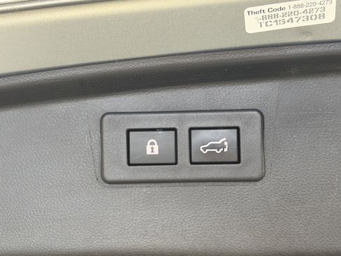 Used 2021 Subaru Outback Limited image 15