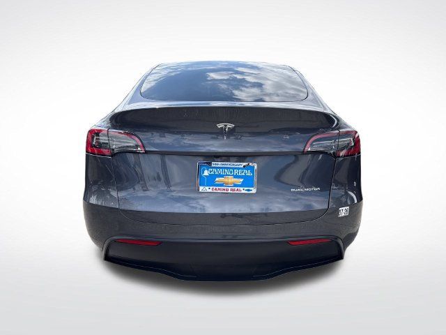Used 2023 Tesla Model Y Long Range AWD/4WD image 4