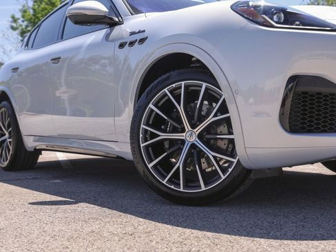 New 2026 Maserati Grecale Modena AWD/4WD image 3