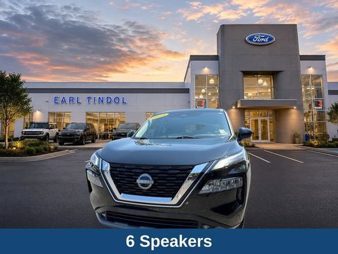 Used 2023 Nissan Rogue SV FWD image 3