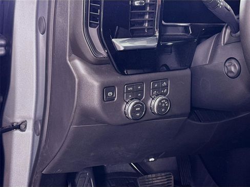 New 2026 GMC Sierra 1500 SLT AWD/4WD image 5