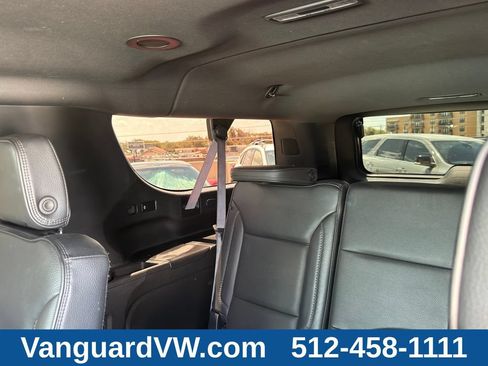 Used 2022 GMC Yukon XL Denali AWD/4WD image 37
