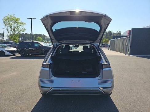 Used 2023 Hyundai Ioniq 5 Limited image 16