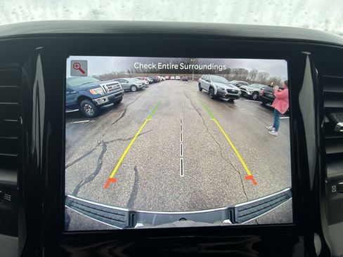 Used 2024 RAM 1500 Laramie image 11