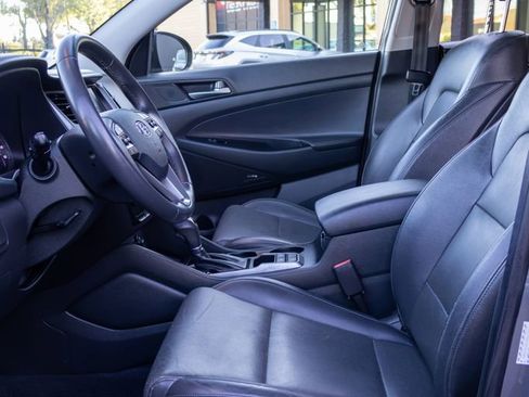 Used 2017 Hyundai Tucson SE Plus w/ Cargo Package AWD/4WD image 15