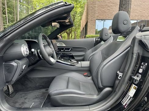 Used 2022 Mercedes-Benz SL 63 AMG 4MATIC image 14