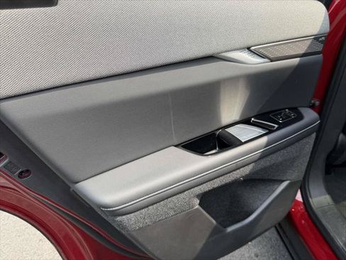 Used 2025 Cadillac Optiq Luxury 1 w/ LPO, Floor Liner Package AWD/4WD image 14
