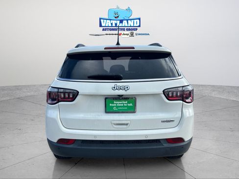 Certified 2020 Jeep Compass Latitude FWD image 4