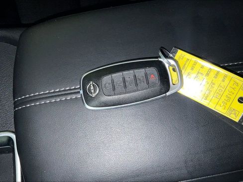 Used 2024 Nissan Sentra SV w/ All-Weather Package FWD image 13