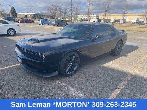 Used 2022 Dodge Challenger R/T w/ Plus Package image 1