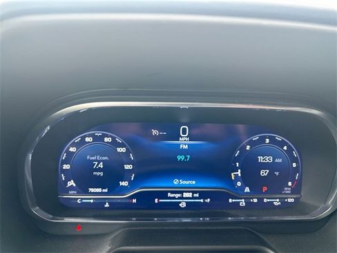 Used 2023 Chevrolet Suburban Premier image 19