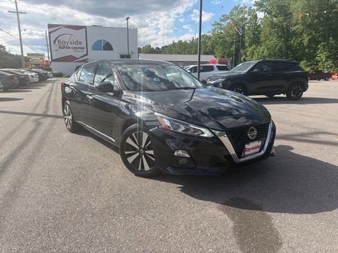 Used 2019 Nissan Altima 2.5 SL AWD/4WD image 2