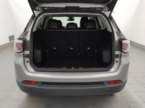 Used 2019 Jeep Compass Latitude w/ Popular Equipment Group image 29