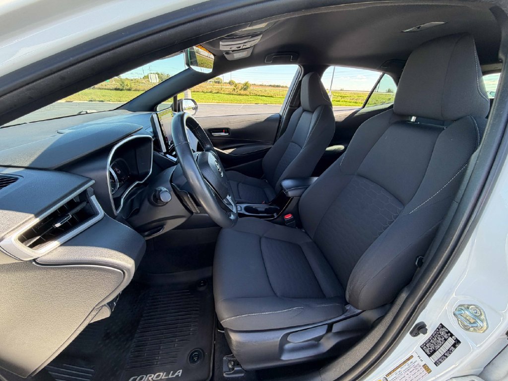 Used 2022 Toyota Corolla SE FWD image 18
