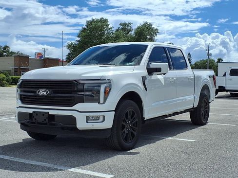 Used 2024 Ford F150 Platinum AWD/4WD image 3