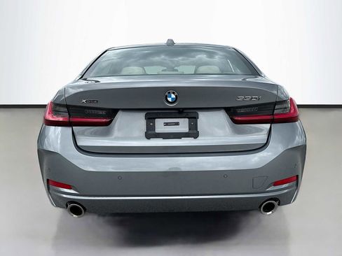 Certified 2025 BMW 330i xDrive Sedan w/ Premium Package AWD/4WD image 4