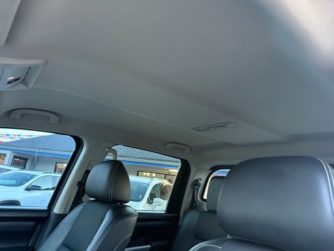 Used 2017 Nissan Titan PRO-4X image 17