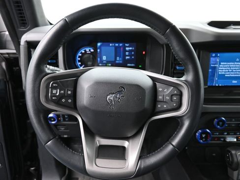 Certified 2023 Ford Bronco Black Diamond w/ Sasquatch Package image 7