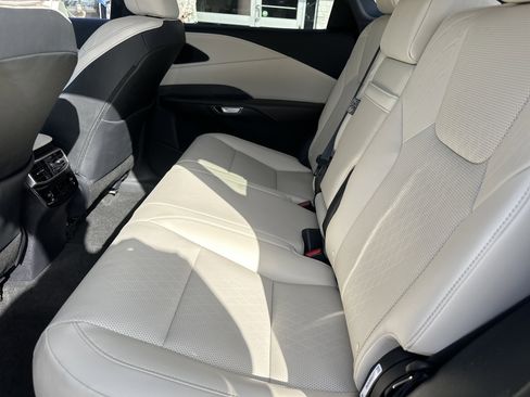 Used 2026 Lexus RX 350 w/ Convenience Package image 12