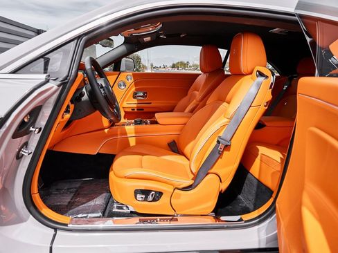 Used 2025 Rolls-Royce Spectre w/ Spectre Launch Package AWD/4WD image 27
