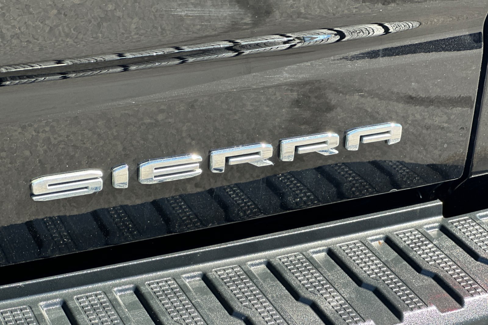 Used 2021 GMC Sierra 1500 Denali w/ Denali Carbonpro Edition AWD/4WD image 26
