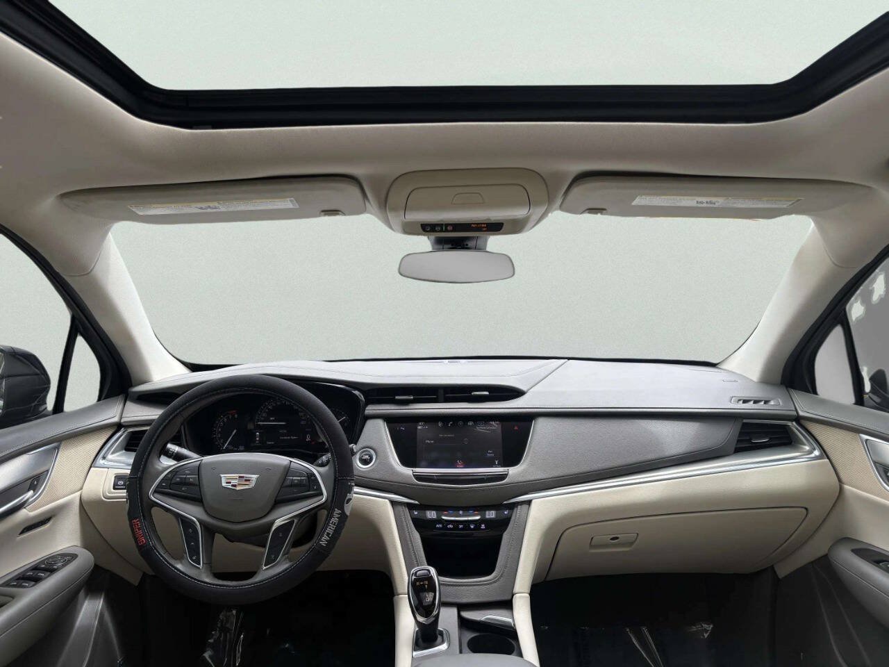 Used 2018 Cadillac XT5 Luxury w/ Driver Awareness Package FWD image 24