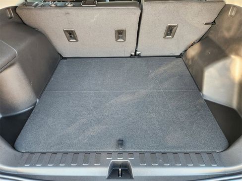 Used 2024 GMC Terrain Denali w/ Denali Premium Package image 31